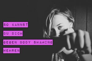 Body Shaming ist in unserer körperzentrierten Gesellschaft allgegenwärtig. Du bist Beleidigungen, Übergriffigkeiten und dummen Sprüchen jedoch nicht hilflos ausgeliefert. Du kannst dich gegen Body Shaming wehren, indem du die richtigen Antworten entwickelst und dein Selbstwertgefühl stärkst.